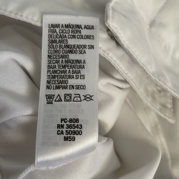 Izod xfg women’s golf skort size 2 - Picture 3 of 6